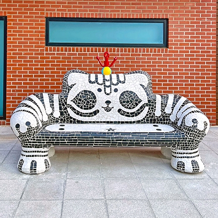 Dali, Wiki Bench